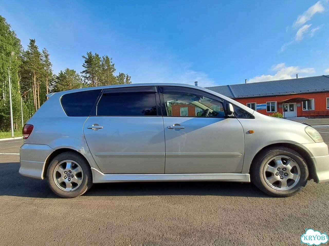 Toyota Ipsum 2.4 AT, 2002, битый, 295 069 км фото 16
