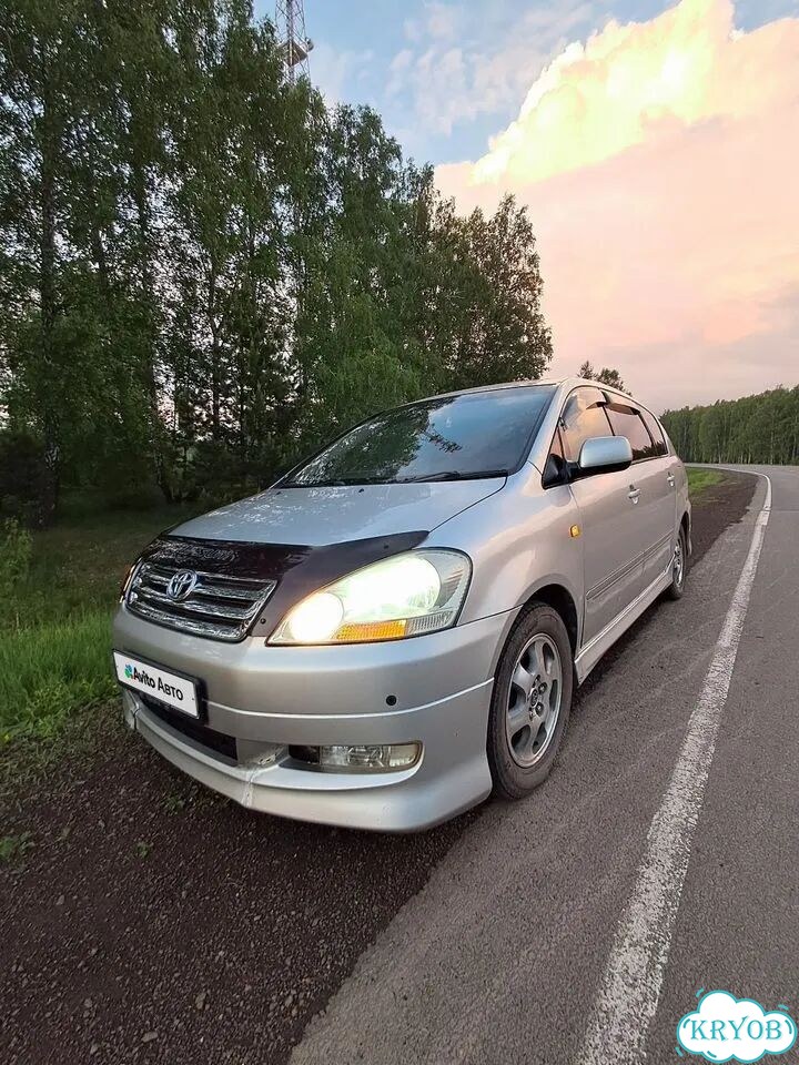 Toyota Ipsum 2.4 AT, 2002, битый, 295 069 км фото 6