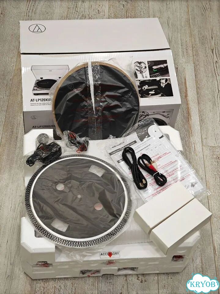 Проигрыватель винила Audio-Technica AT-LP120xusb фото 1