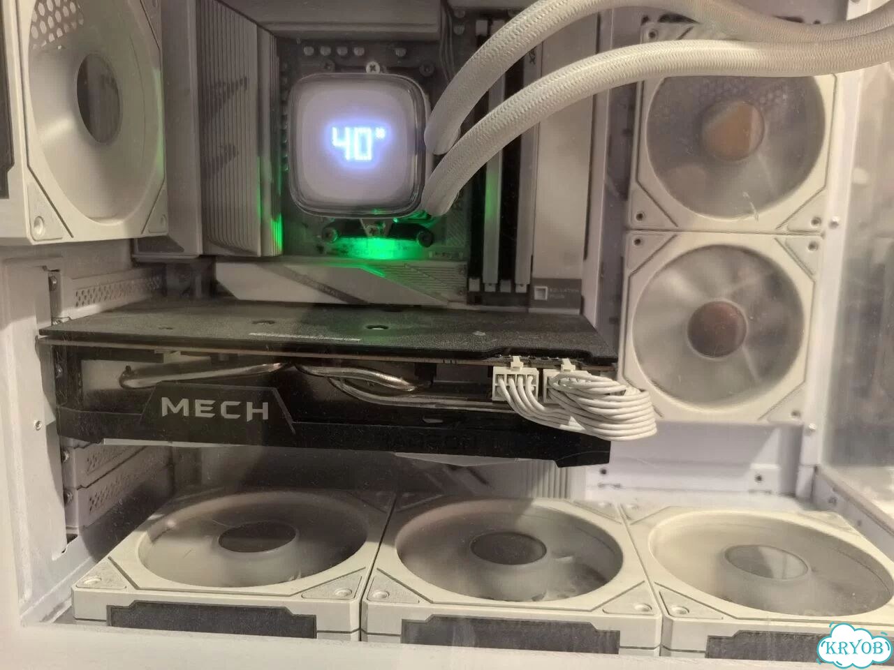 MSI AMD Radeon RX 6750 XT фото 1