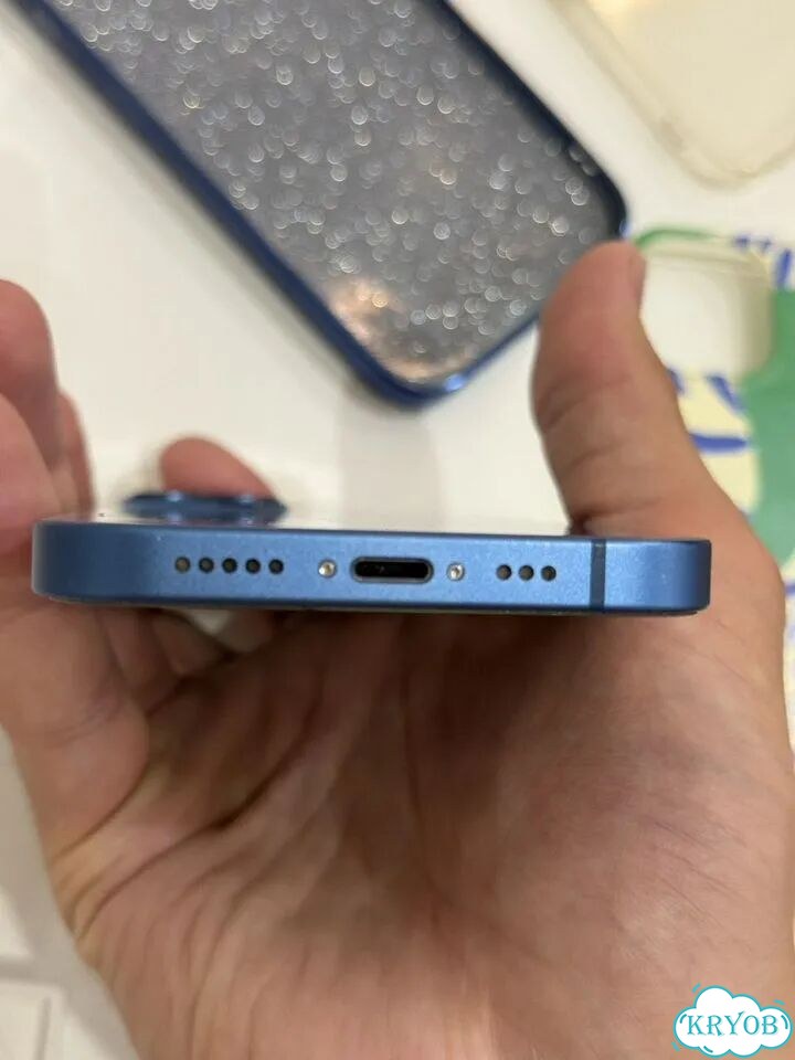 iPhone 13, 512 ГБ, SIM + eSIM фото 5