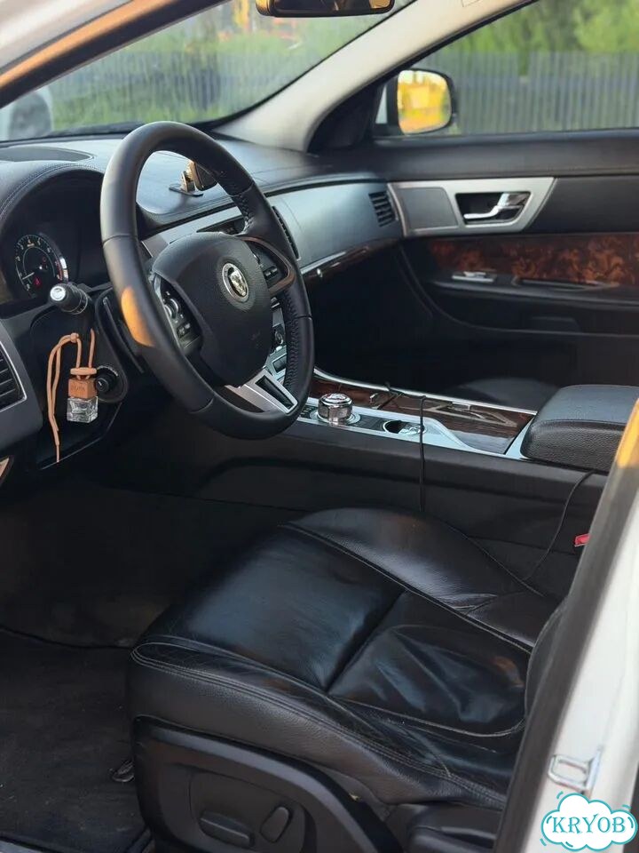 Jaguar XF 3.0 AT, 2012, 190 000 км фото 3