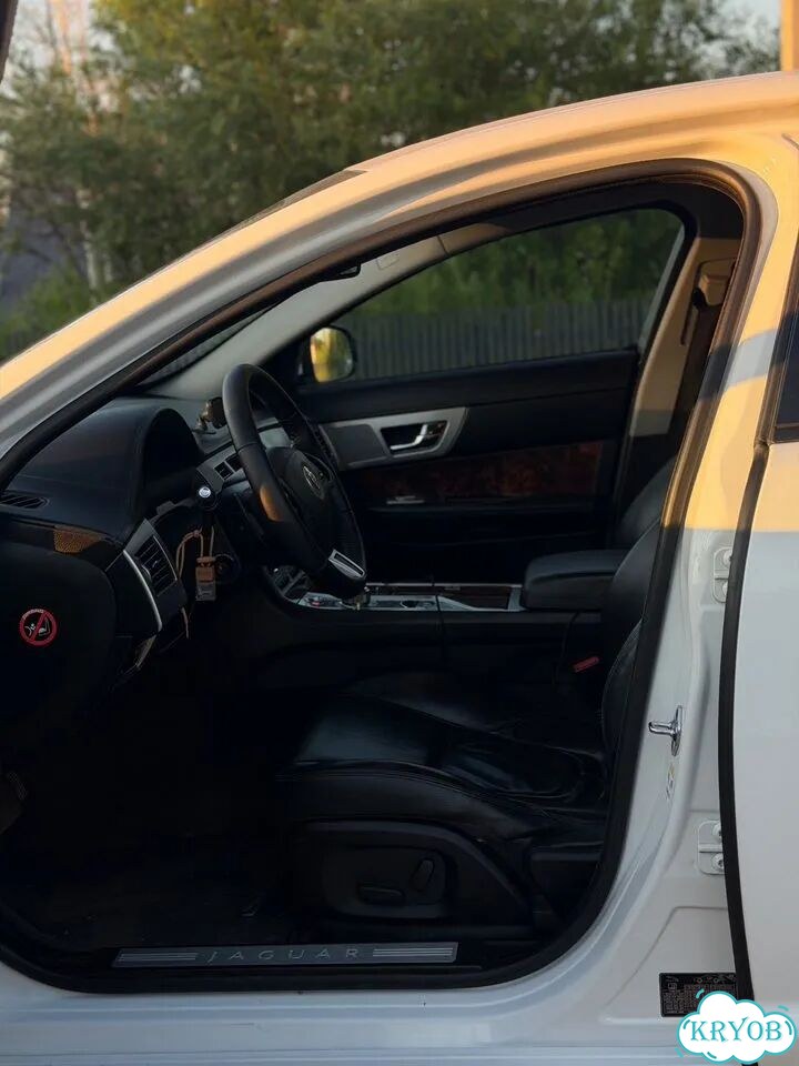 Jaguar XF 3.0 AT, 2012, 190 000 км фото 7