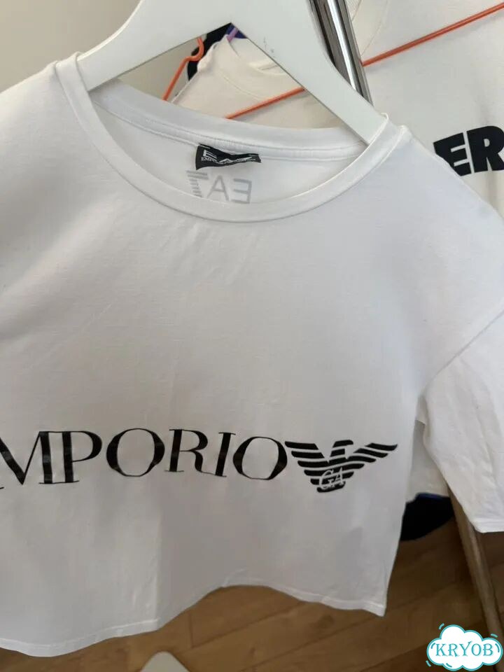 Костюм и футболка Armani оригинал фото 7