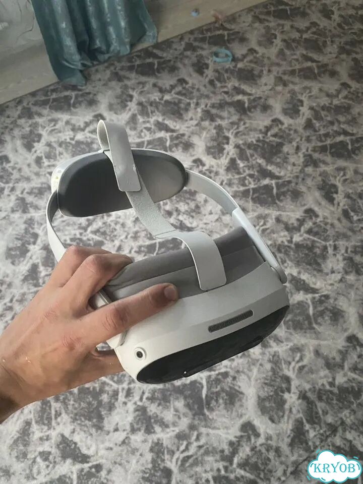 Vr шлем Pico 4 ultra фото 2