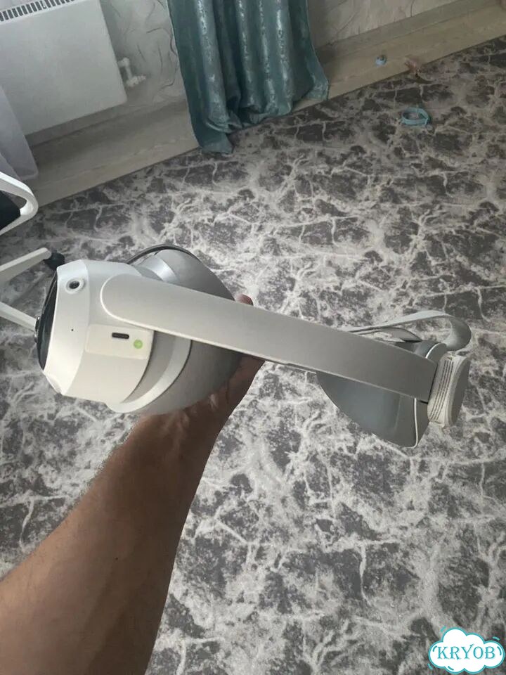 Vr шлем Pico 4 ultra фото 3