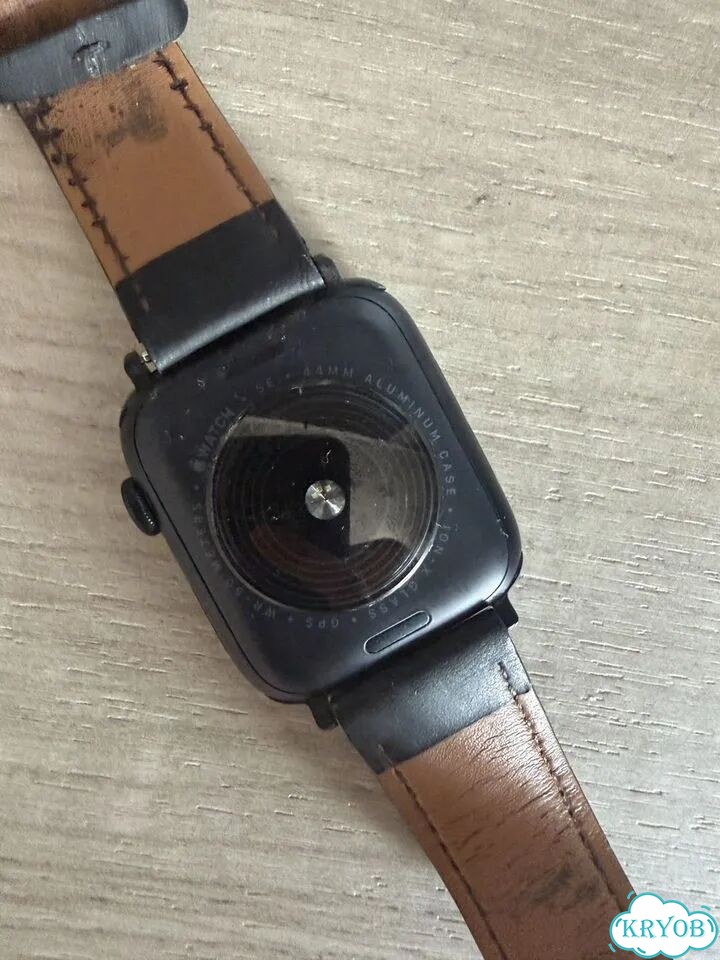 Apple watch se 2 44 mm фото 2