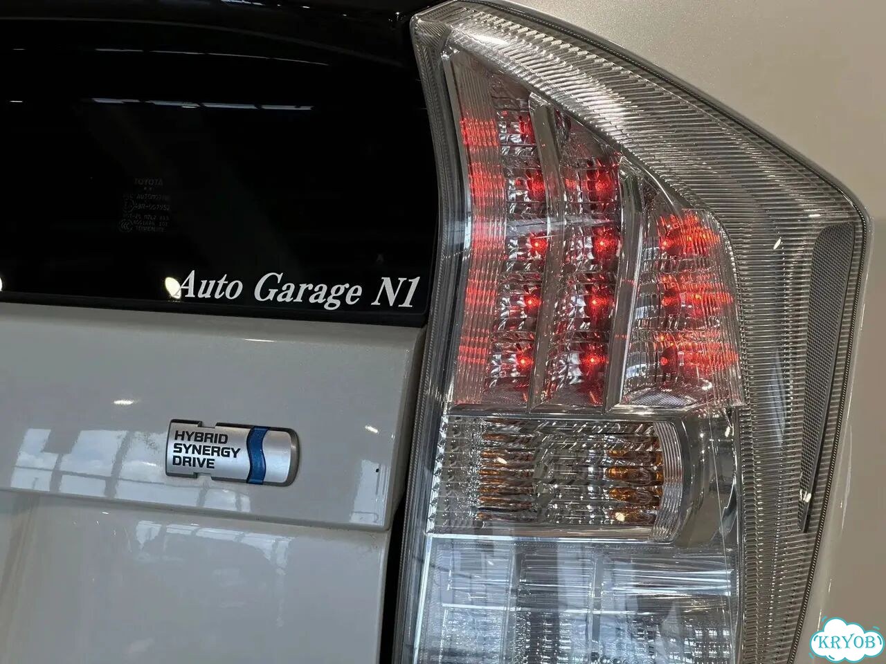 Toyota Prius 1.8 CVT, 2011, 226 000 км фото 23