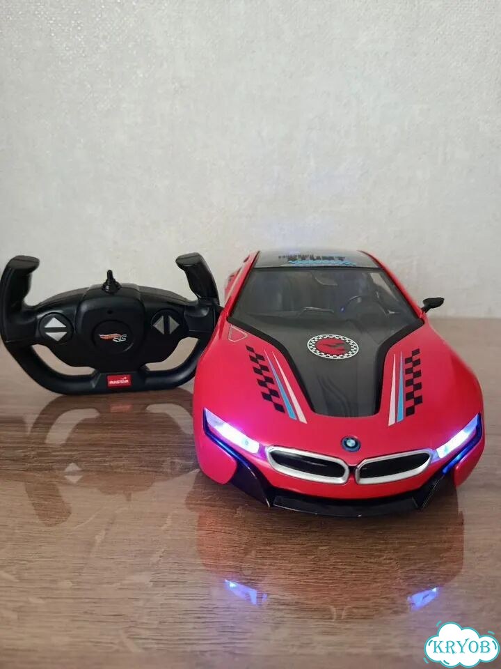 Машина HotWheels BMW i8 Concept фото 2