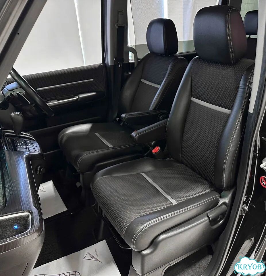 Honda Stepwgn Spada 1.5 CVT, 2016, 97 000 км фото 11
