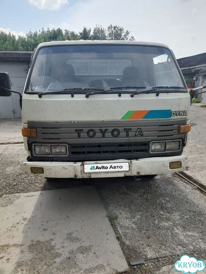 Бортовой грузовик Toyota Dyna, 1994 фото 1