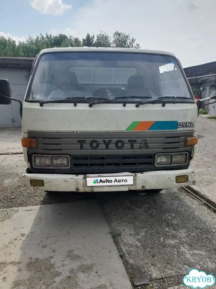 Бортовой грузовик Toyota Dyna, 1994 фото 2