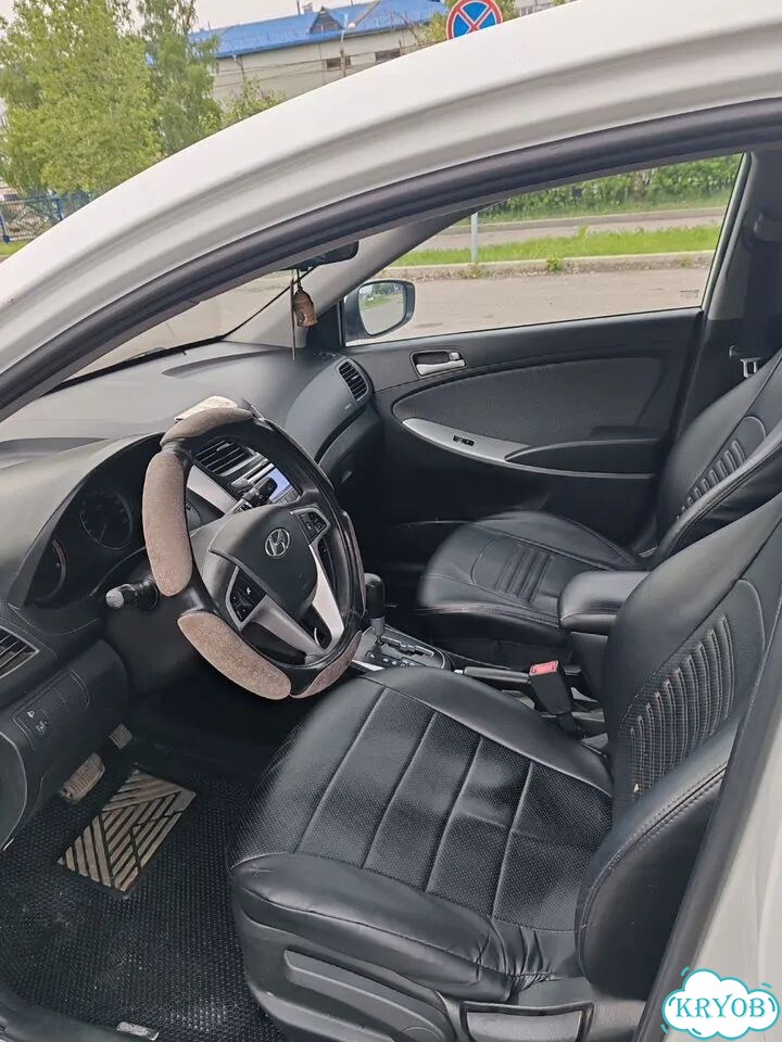 Hyundai Solaris 1.6 AT, 2014, 158 000 км фото 10