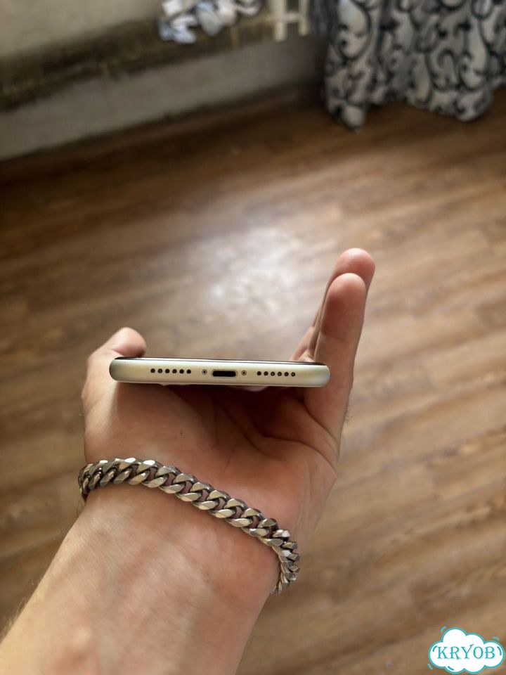 iPhone 11, 128 ГБ, SIM + eSIM фото 4