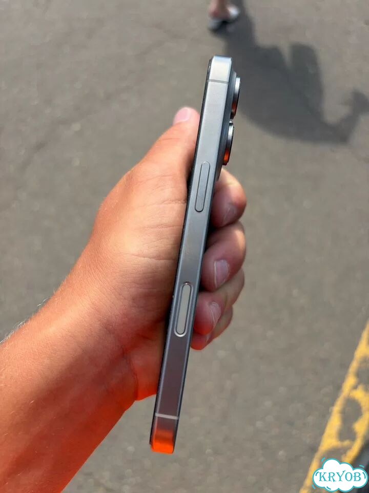 iPhone 16, 128 ГБ фото 4