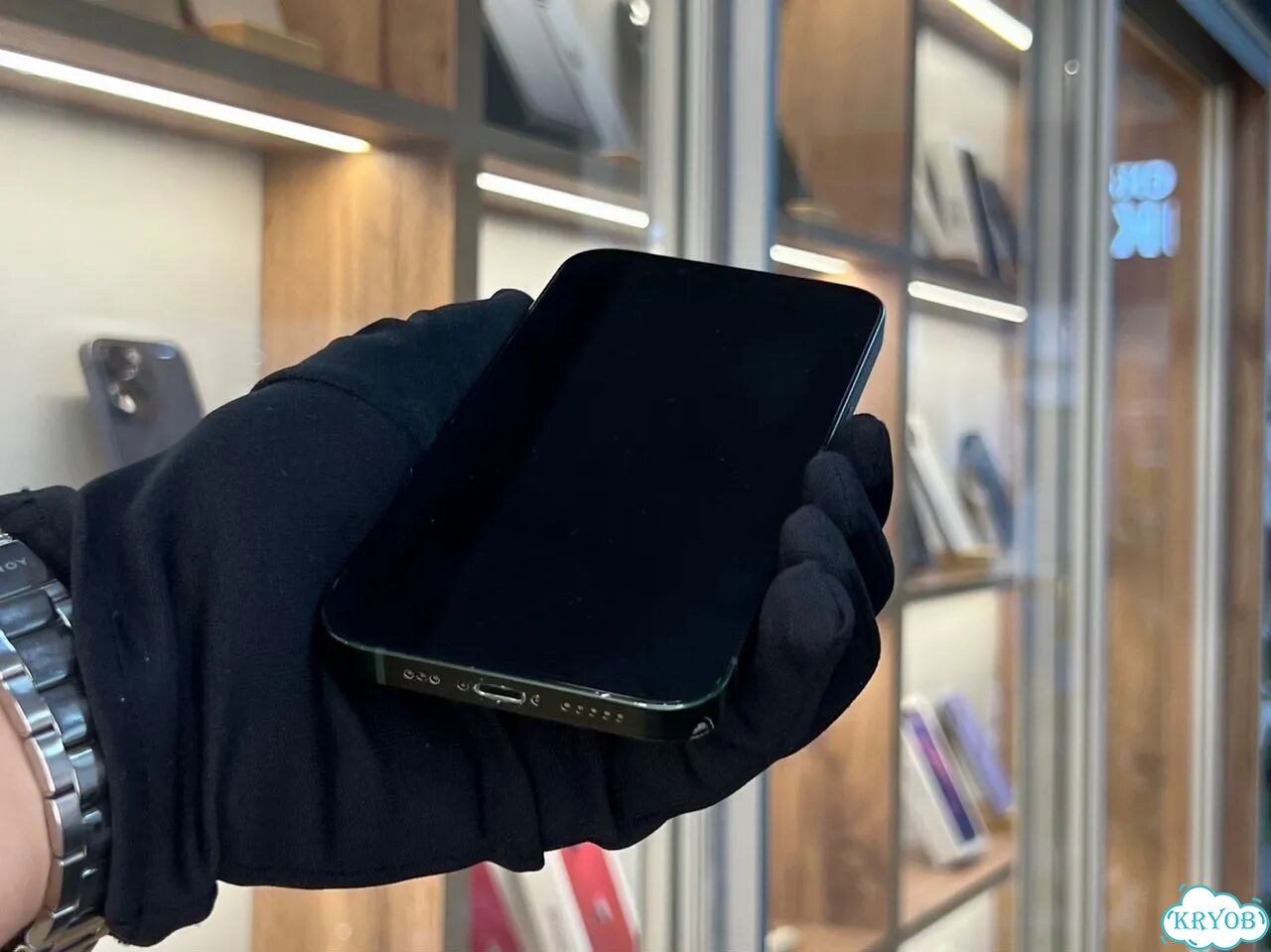 iPhone 13, 256 ГБ, SIM + eSIM фото 5