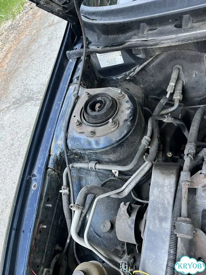 Mazda 626 1.8 MT, 1999, 123 456 км фото 12