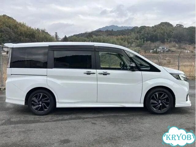 Авто из Япония. Без пробега по РФ. Honda Stepwgn фото 7