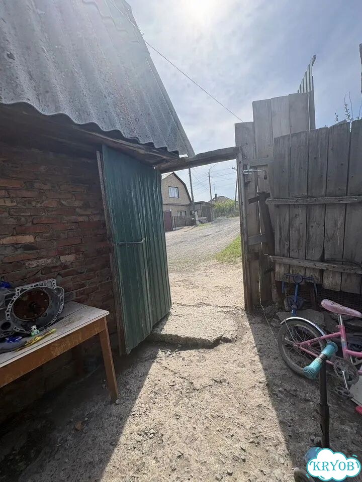 Дом 32 м² на участке 9,6 сот. фото 5