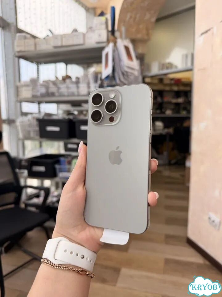 iPhone 15 Pro Max, 256 ГБ, SIM + eSIM фото 1