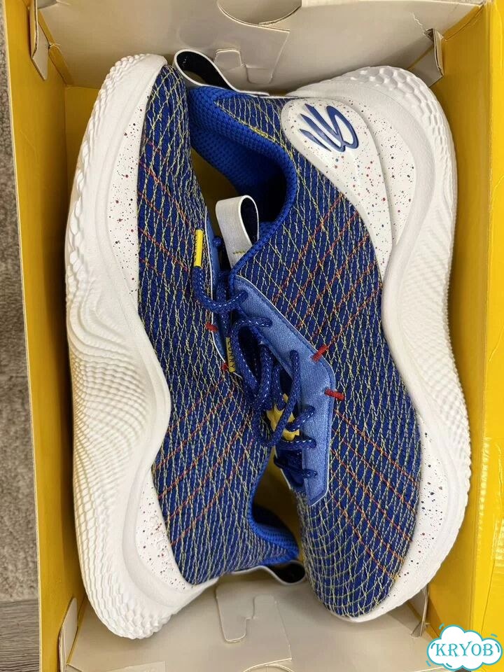 Баскетбольные кроссовки Under Armour Curry 10 фото 2
