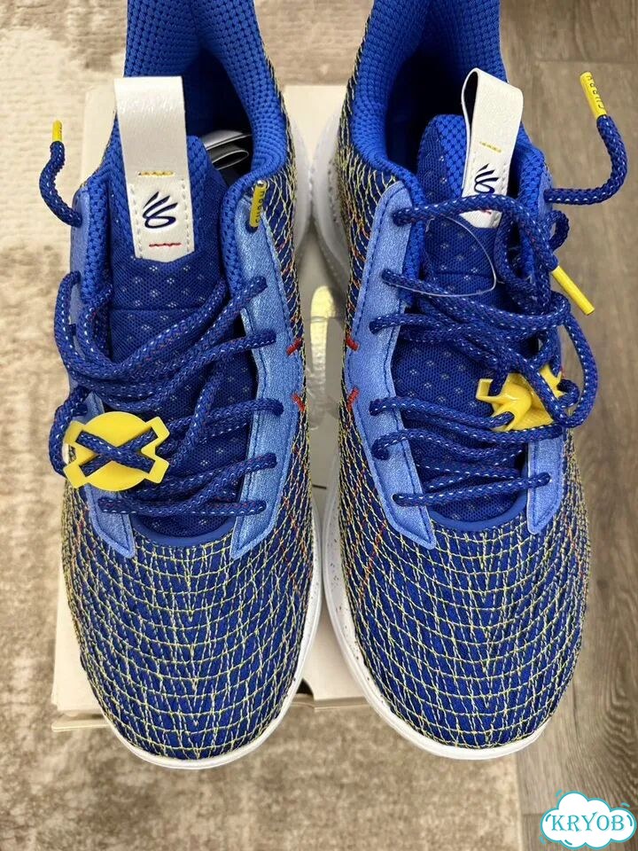 Баскетбольные кроссовки Under Armour Curry 10 фото 3