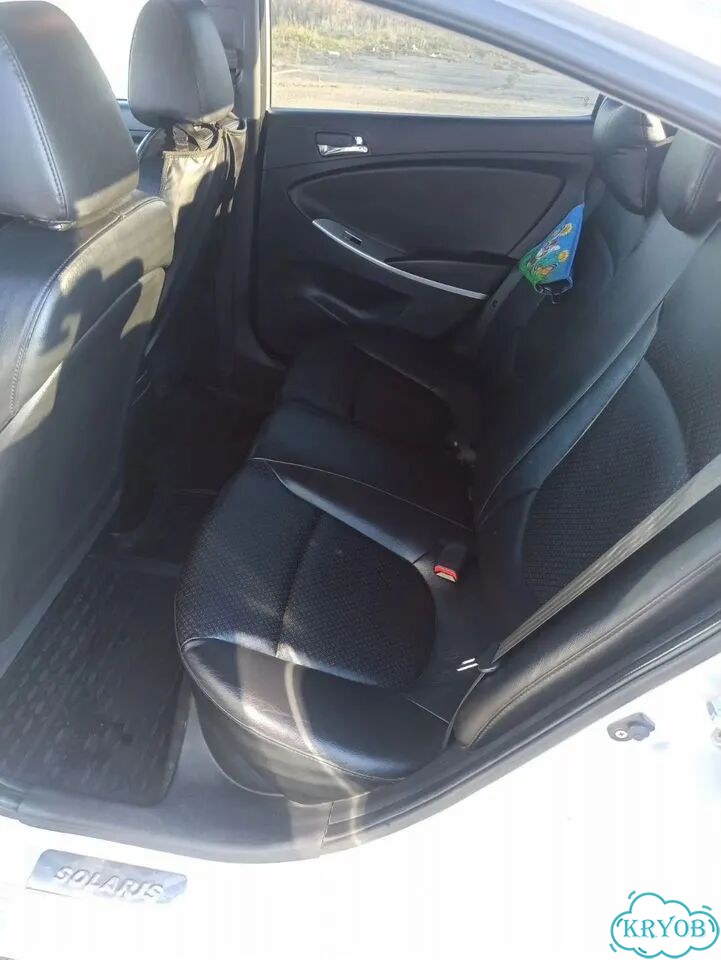 Hyundai Accent 1.4 AT, 2011, 167 000 км фото 8