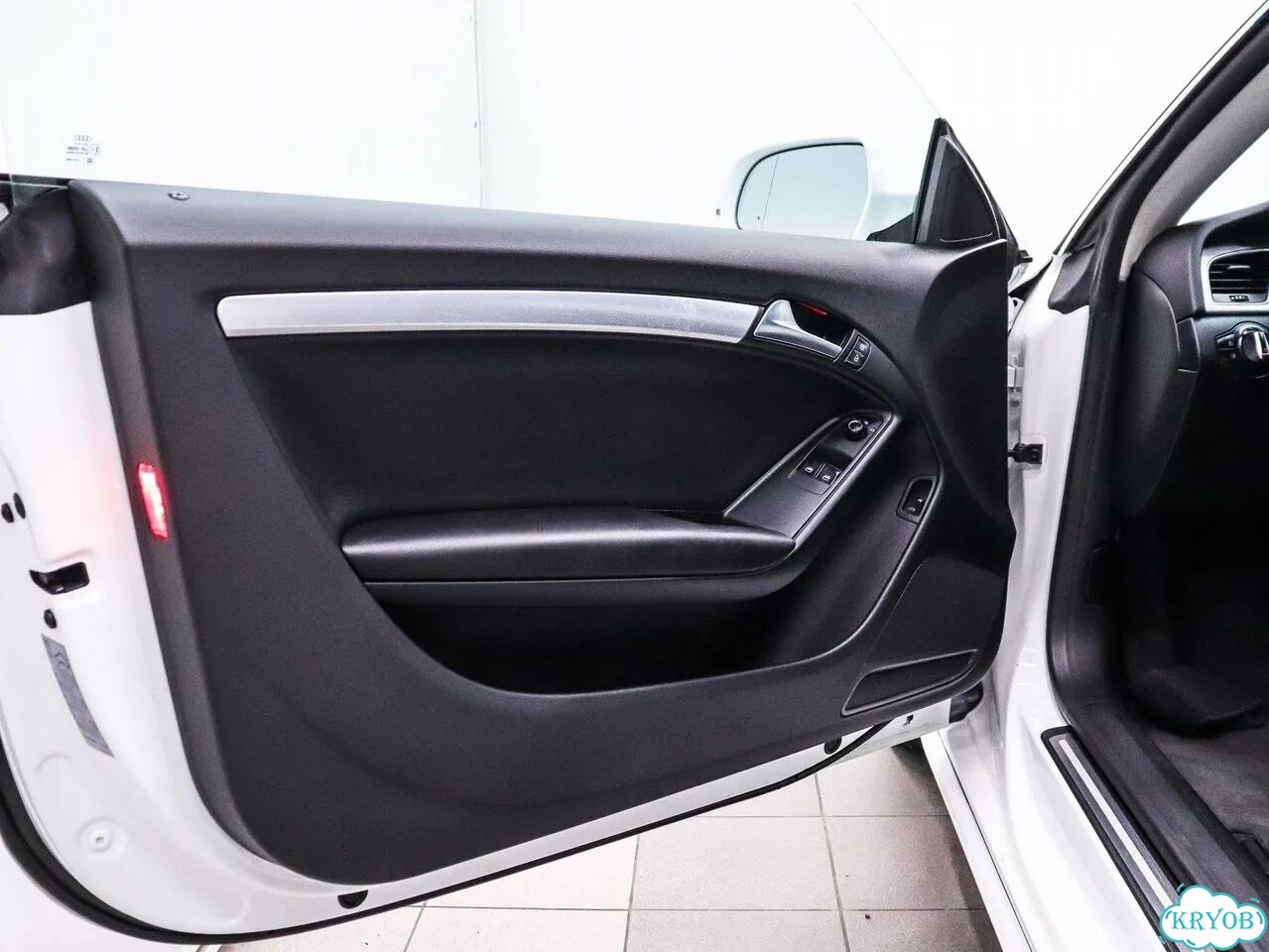 Audi A5 1.8 CVT, 2011, 180 629 км фото 7