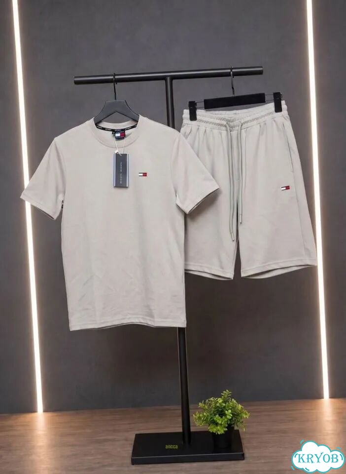Костюм шорты с футболкой Tommy Hilfiger фото 1