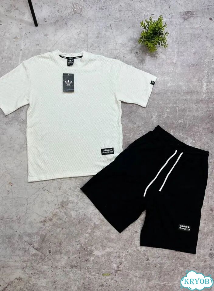 Костюм шорты с футболкой Adidas фото 1