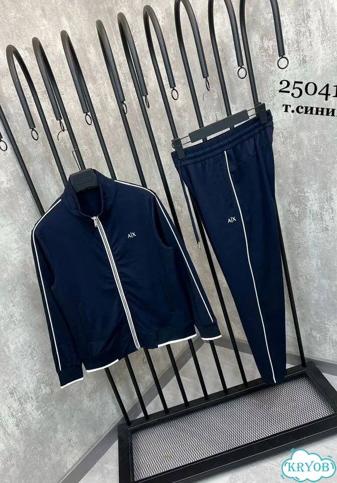 Спортивный костюм Armani фото 1