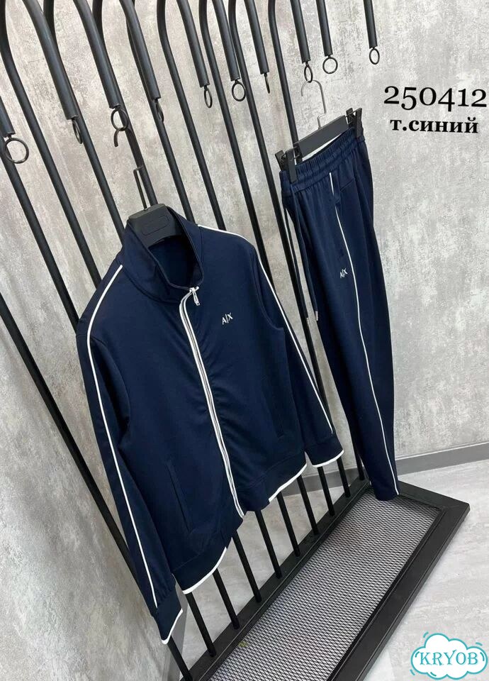 Спортивный костюм Armani фото 3