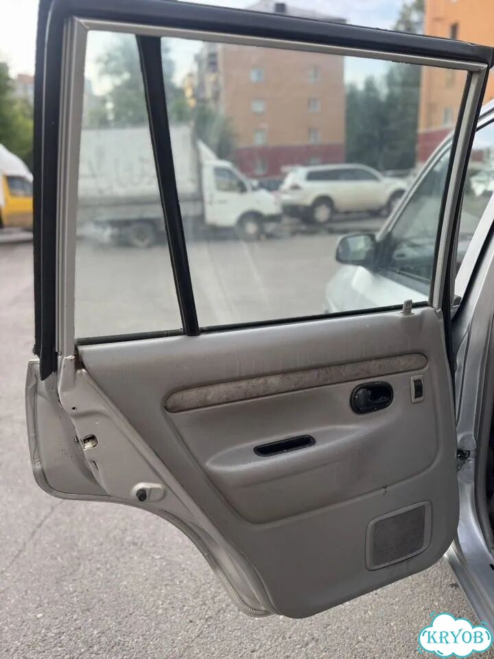 Mazda Demio 1.3 AT, 2000, 250 000 км фото 13