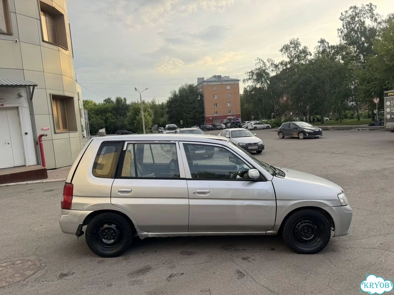 Mazda Demio 1.3 AT, 2000, 250 000 км фото 2