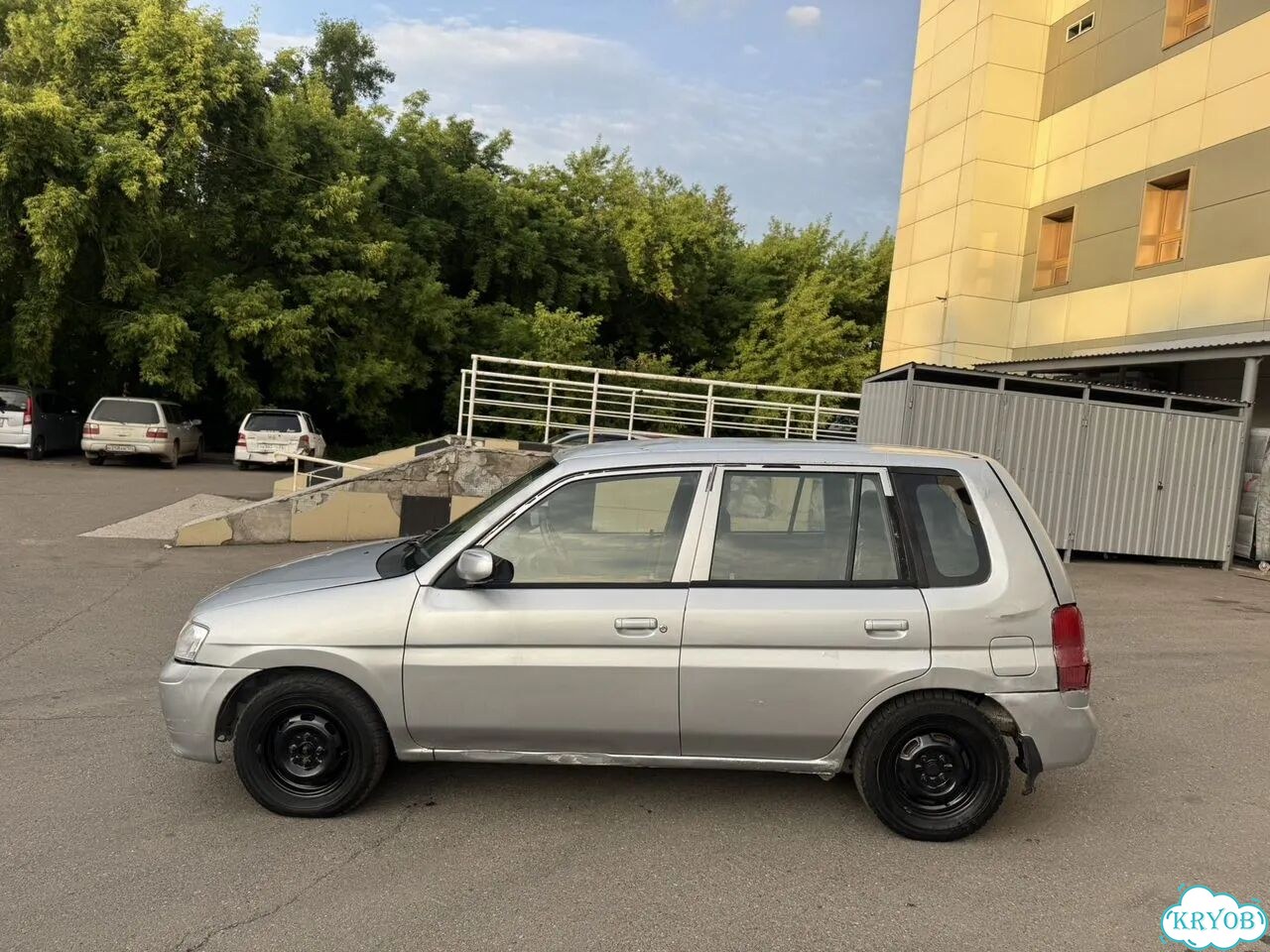 Mazda Demio 1.3 AT, 2000, 250 000 км фото 5