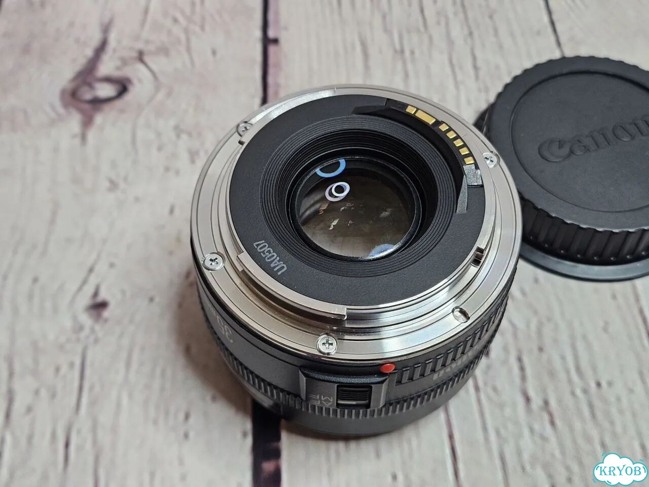 Canon 35mm f2 EF фото 5