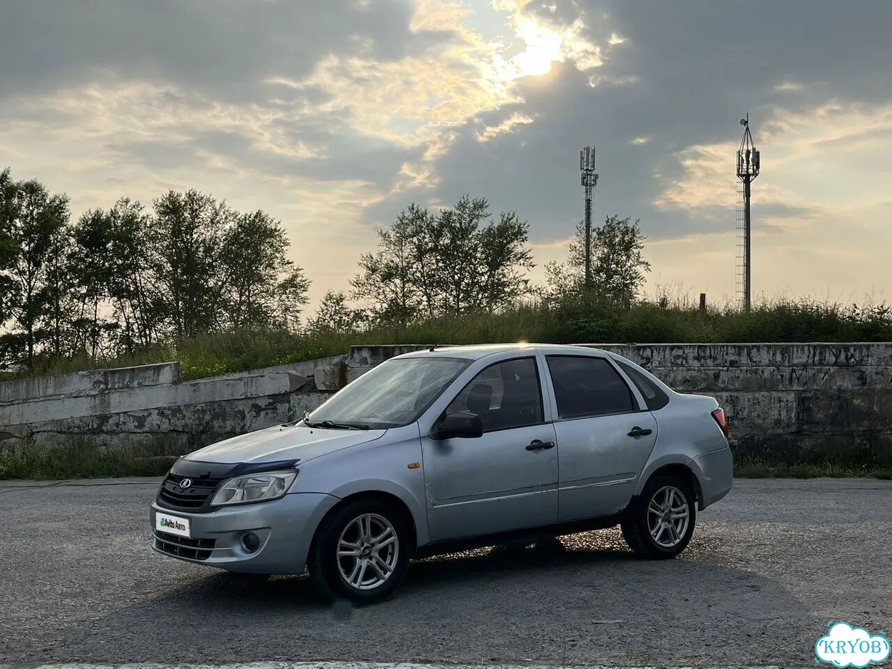 ВАЗ (LADA) Granta 1.6 MT, 2012, 245 000 км фото 1
