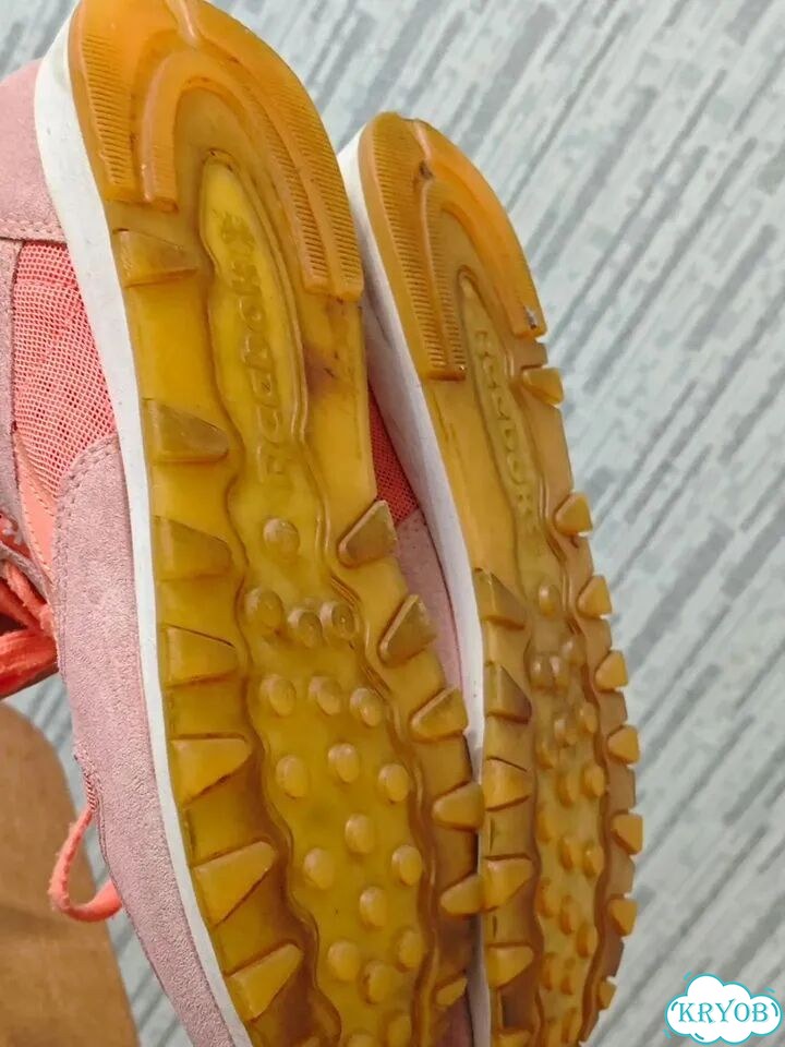 Кроссовки женские Reebok фото 7