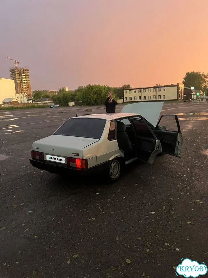 ВАЗ (LADA) 21099 1.5 MT, 2000, битый, 77 777 км фото 2