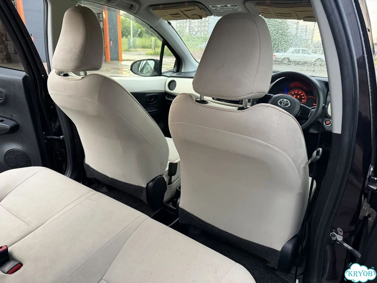 Toyota Vitz 1.0 CVT, 2013, 104 000 км фото 25