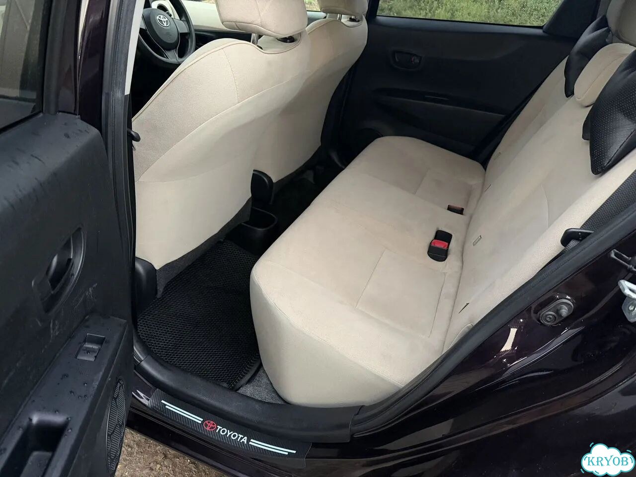 Toyota Vitz 1.0 CVT, 2013, 104 000 км фото 27