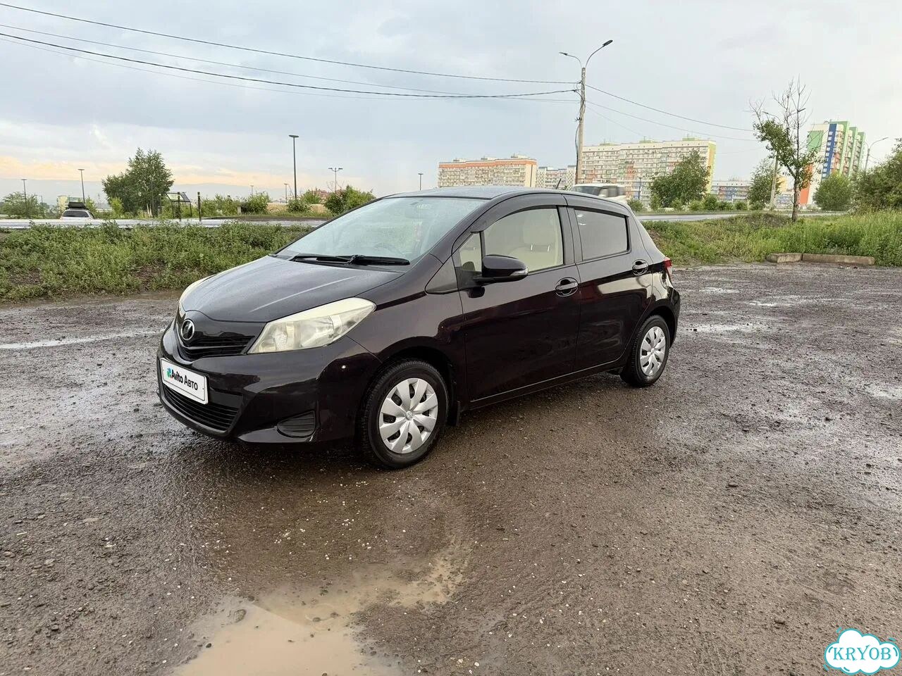 Toyota Vitz 1.0 CVT, 2013, 104 000 км фото 8