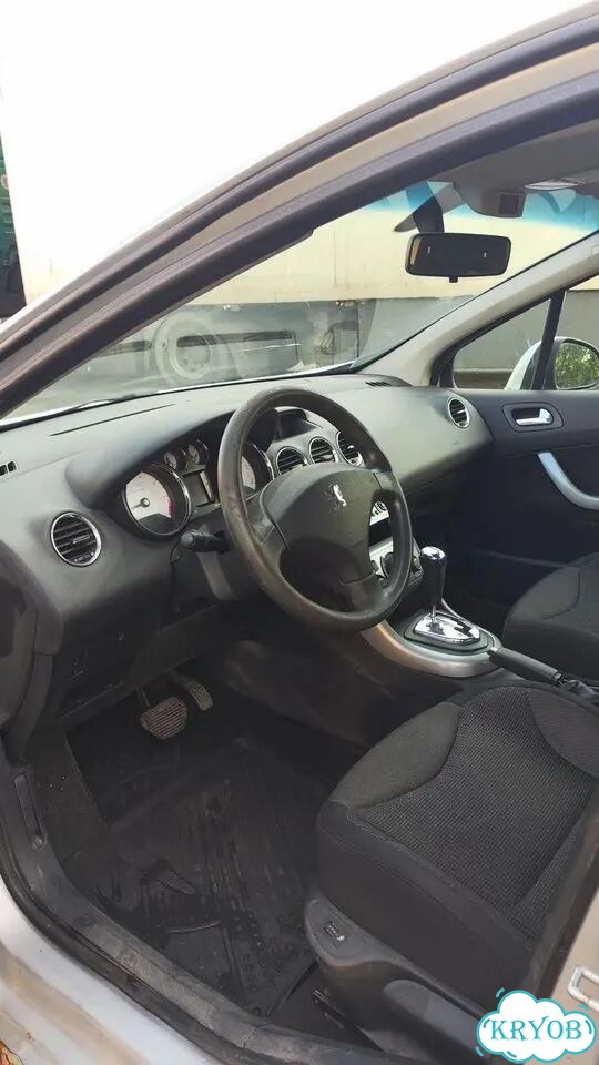 Peugeot 308 1.6 AT, 2009, 141 000 км фото 8
