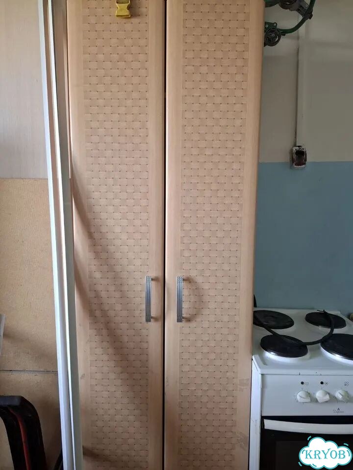 Шкаф для прихожей бу фото 1