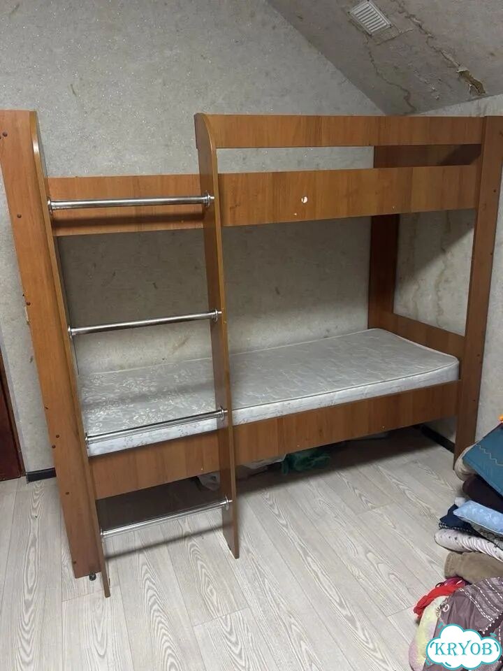 Двухъярусная кровать фото 1