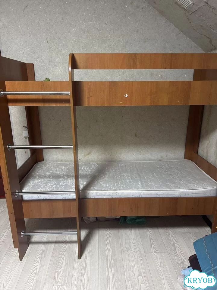 Двухъярусная кровать фото 2