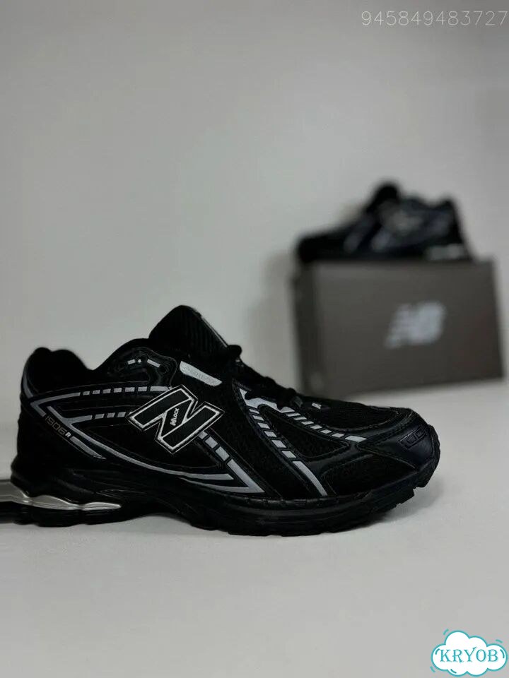 Кроссовки New Balance 1906 фото 1