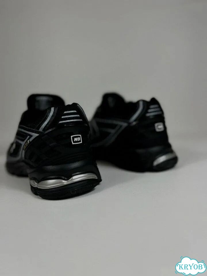 Кроссовки New Balance 1906 фото 4