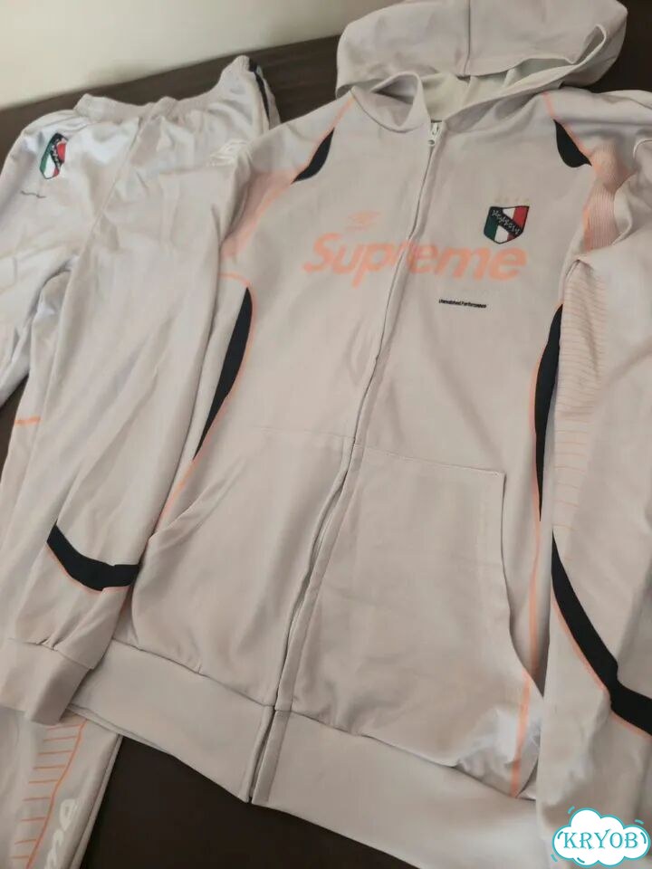Костюм supreme umbro размер M новый фото 2