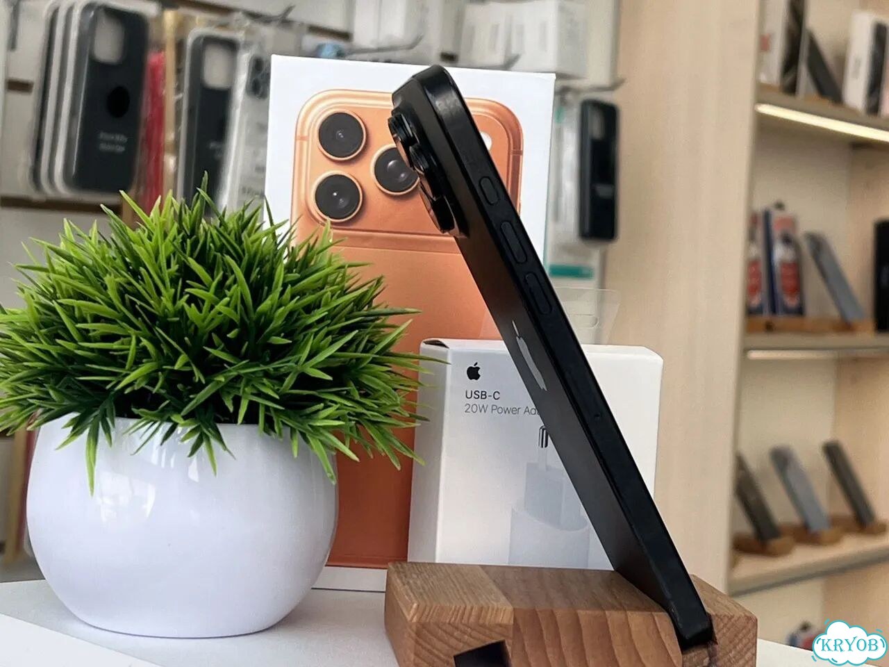 iPhone 16 Pro Max, 256 ГБ фото 3